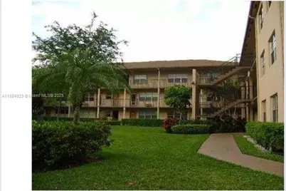 151 SW 134th Way #212N, Pembroke Pines, FL 33027 - Photo 1