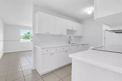 25860 SW 127th Pl, Homestead, FL 33032 - Photo 9