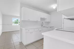 25860 SW 127th Pl, Homestead, FL 33032 - Photo 9