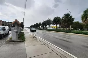 6675 W 4th Ave, Hialeah, FL 33012 - Photo 11