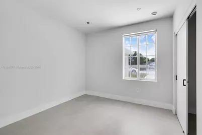 323 NW 104th Ter, Miami, FL 33150 - Photo 15