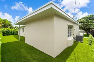 323 NW 104th Terrace, Miami, FL 33150 - Photo 25