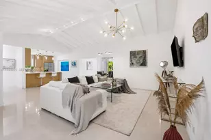 2830 NE 56th Ct, Fort Lauderdale, FL 33308 - Photo 3