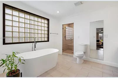 2830 NE 56 Ct, Fort Lauderdale, FL 33308 - Photo 23