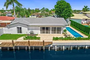 2830 NE 56th Ct, Fort Lauderdale, FL 33308 - Photo 27
