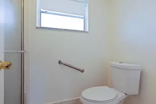 14180 SW 84th St, Miami, FL 33183 - Photo 11