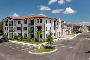 8894 NW 44th St, Sunrise, FL 33351 - Photo 9