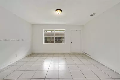 849 SW 9th Ct #1-2, Pompano Beach, FL 33060 - Photo 3