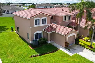 11100 SW 17th Manor, Davie, FL 33324 - Photo 1