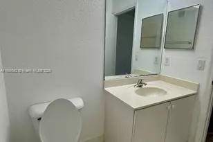 985 NE 33rd Terrace, Homestead, FL 33033 - Photo 13