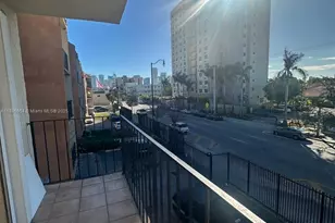 1051 SW 1st St, Miami, FL 33130 - Photo 19