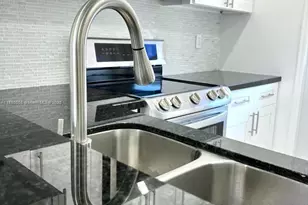 5051 W Oakland Park Blvd, Lauderdale Lakes, FL 33313 - Photo 9