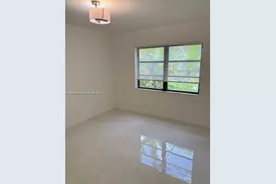 3101 Oakland Shores Dr #H102, Oakland Park, FL 33309 - Photo 1