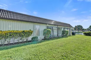 125 Lake Paula Dr, West Palm Beach, FL 33411 - Photo 37
