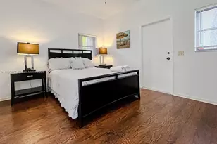 1104 Washington St, Hollywood, FL 33019 - Photo 13