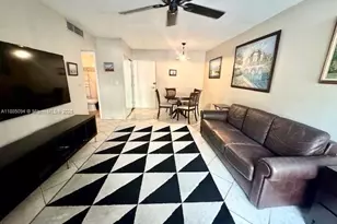 17560 Atlantic Blvd, Sunny Isles Beach, FL 33160 - Photo 11