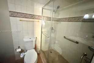 17560 Atlantic Blvd, Sunny Isles Beach, FL 33160 - Photo 37