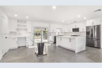 6231 SW 188th Ave, Southwest Ranches, FL 33332 - Photo 9