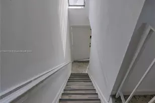 921 SW 7th St, Miami, FL 33130 - Photo 27