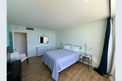 5600 Collins Ave #5L, Miami Beach, FL 33140 - Photo 9