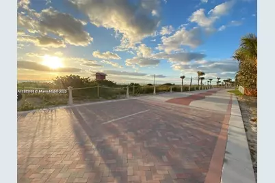 5600 Collins Ave #5L, Miami Beach, FL 33140 - Photo 19