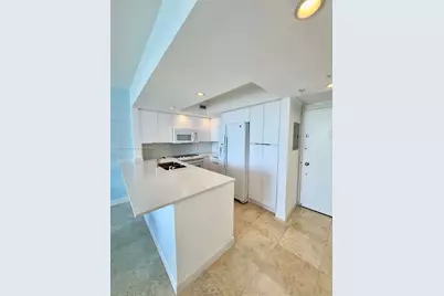 5600 Collins Ave #5L, Miami Beach, FL 33140 - Photo 7