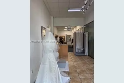 11402 NW 41 St, Doral, FL 33178 - Photo 7