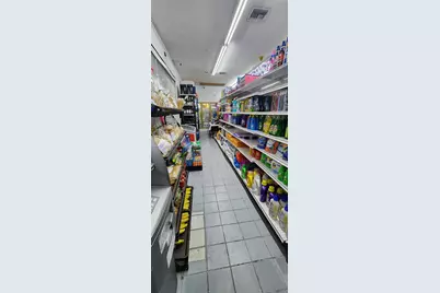 Convenience Store For Sale in Miami, Miami, FL 33135 - Photo 7