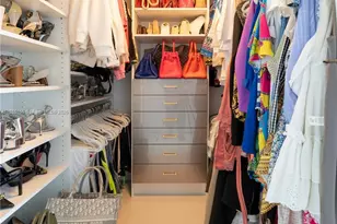 465 Brickell Ave, Miami, FL 33131 - Photo 13