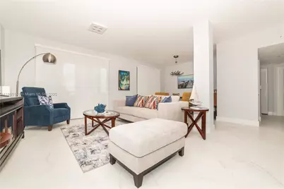 17145 N Bay Rd #4607, Sunny Isles Beach, FL 33160 - Photo 3