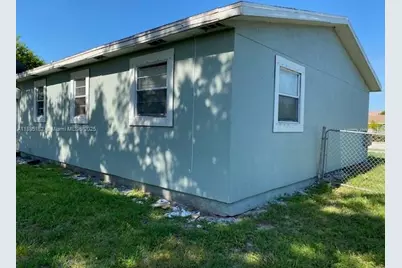 849 SW Bayshore Blvd, Port Saint Lucie, FL 34983 - Photo 15