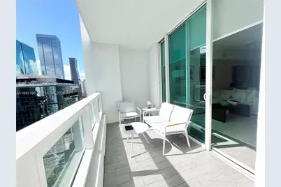 1080 Brickell Ave #2206, Miami, FL 33131 - Photo 23