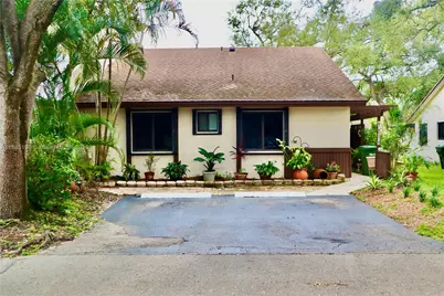 9624 NW 16th Ct, Pembroke Pines, FL 33024 - Photo 1