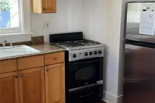 315 Eucalyptus St, West Palm Beach, FL 33401 - Photo 11