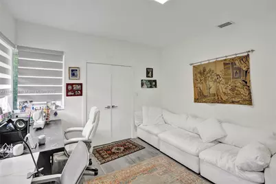 3784 Sheridan Ave, Miami Beach, FL 33140 - Photo 3