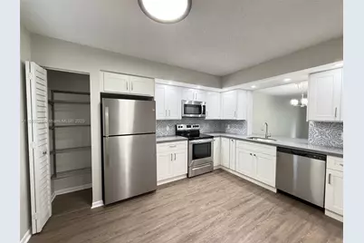 901 SW 128th Ave #208E, Pembroke Pines, FL 33027 - Photo 11