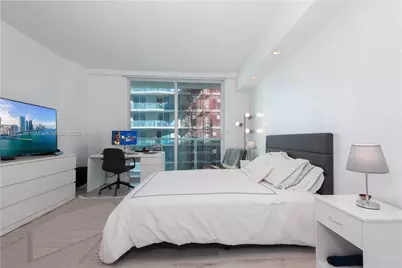 55 SE 6th St #3403, Miami, FL 33131 - Photo 11