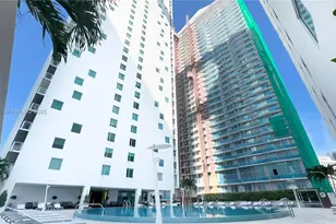 55 SE 6th St, Miami, FL 33131 - Photo 1