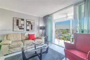 109 Royal Pk Dr, Oakland Park, FL 33309 - Photo 5