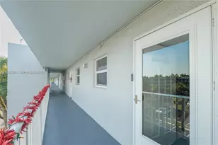 109 Royal Pk Dr, Oakland Park, FL 33309 - Photo 33