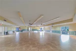 109 Royal Pk Dr, Oakland Park, FL 33309 - Photo 47