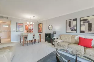 109 Royal Pk Dr, Oakland Park, FL 33309 - Photo 3