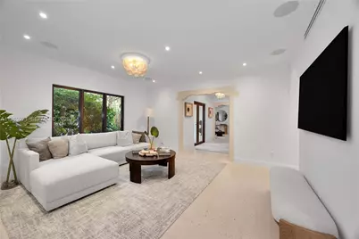 3700 Hibiscus St, Miami, FL 33133 - Photo 11