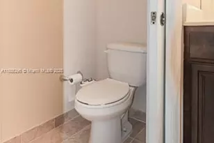 1024 NE 207th Terrace, Miami, FL 33179 - Photo 29
