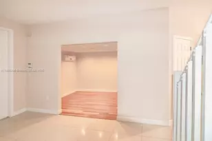 1024 NE 207th Terrace, Miami, FL 33179 - Photo 13