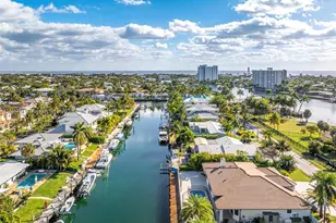 2381 NE 24th St, Lighthouse Point, FL 33064 - Photo 29