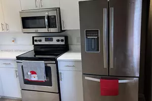 12550 SW 15th St, Pembroke Pines, FL 33027 - Photo 3