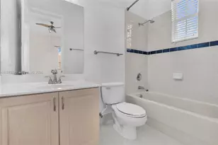 14634 SW 5th St, Pembroke Pines, FL 33027 - Photo 23