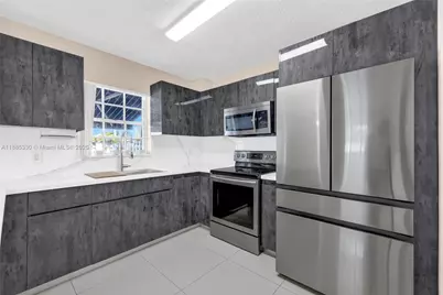 2050 NE 140th St #1, North Miami Beach, FL 33181 - Photo 11