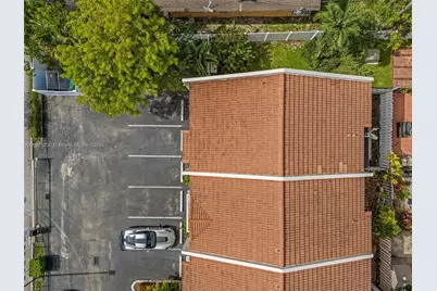 2050 NE 140th St #1, North Miami Beach, FL 33181 - Photo 5